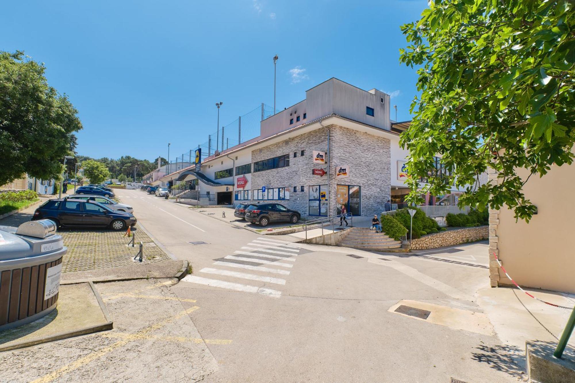 Dina Appartement Mali Lošinj Buitenkant foto