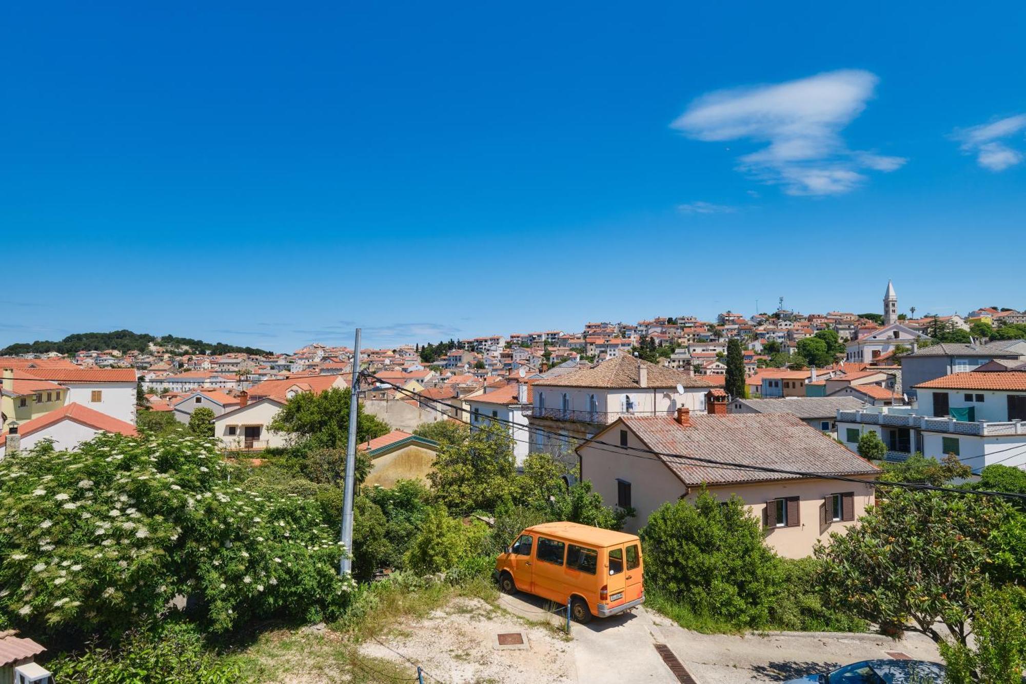 Dina Appartement Mali Lošinj Buitenkant foto
